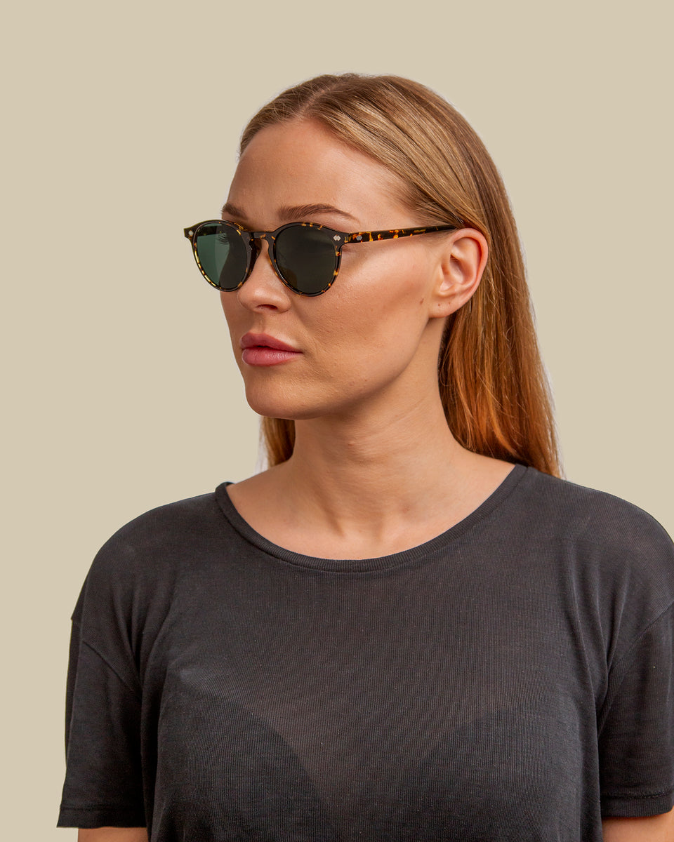 Ray ban wayfarer yellow tortoise clearance