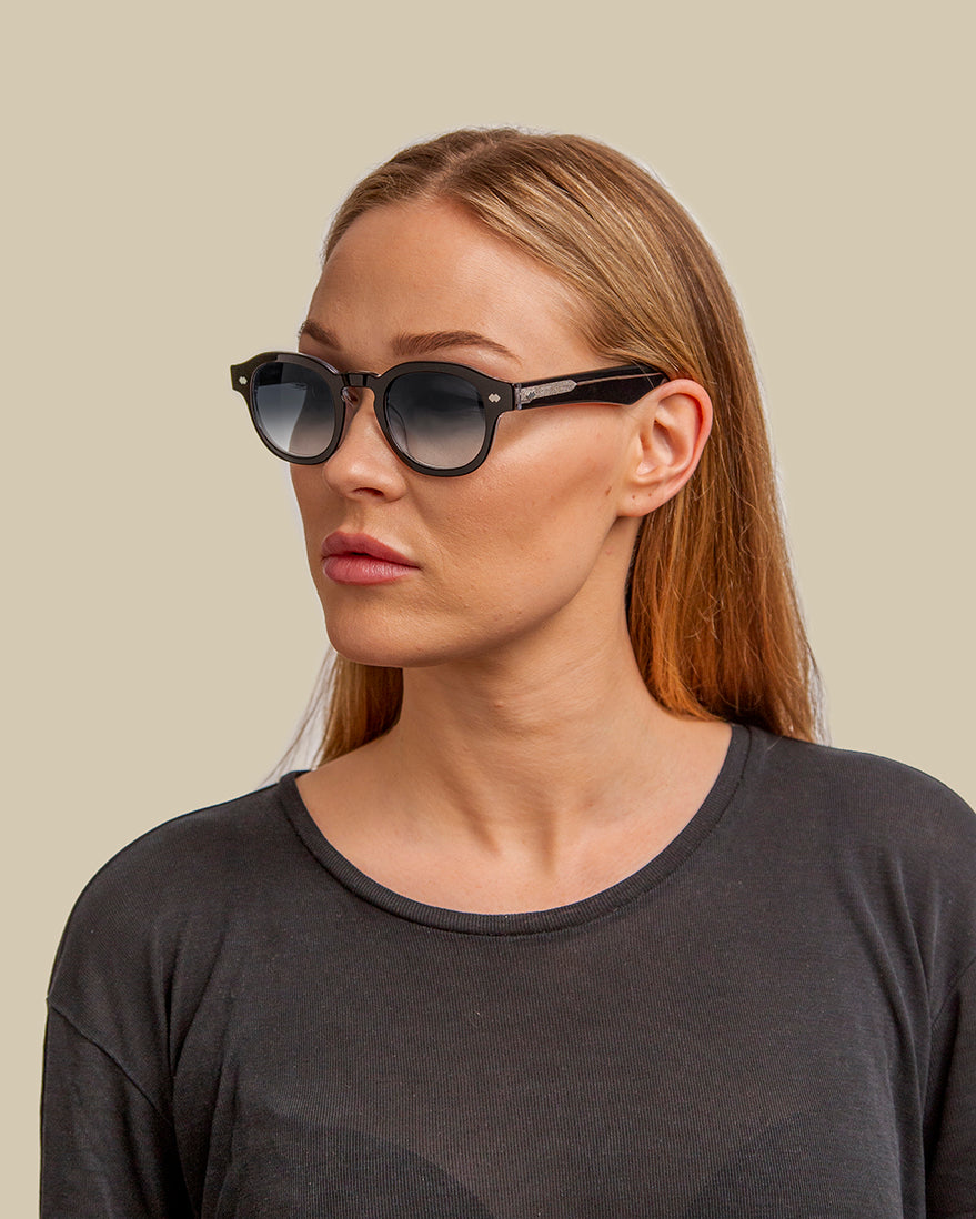 
                  
                    Nobile — Black / Amalfi tint
                  
                